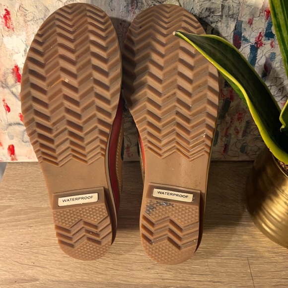 Sorel waterproof boat doc/rubber moc shorties sz8 - Picture 4 of 8